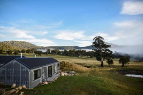 Tinkersfield's Field Houses, Crackenback
